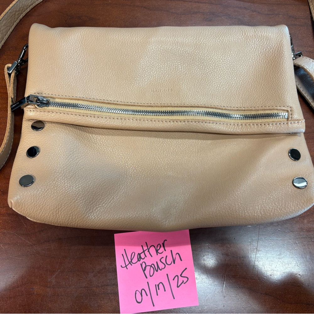 EUC VIP Large in Biscotti with gunmetal.
